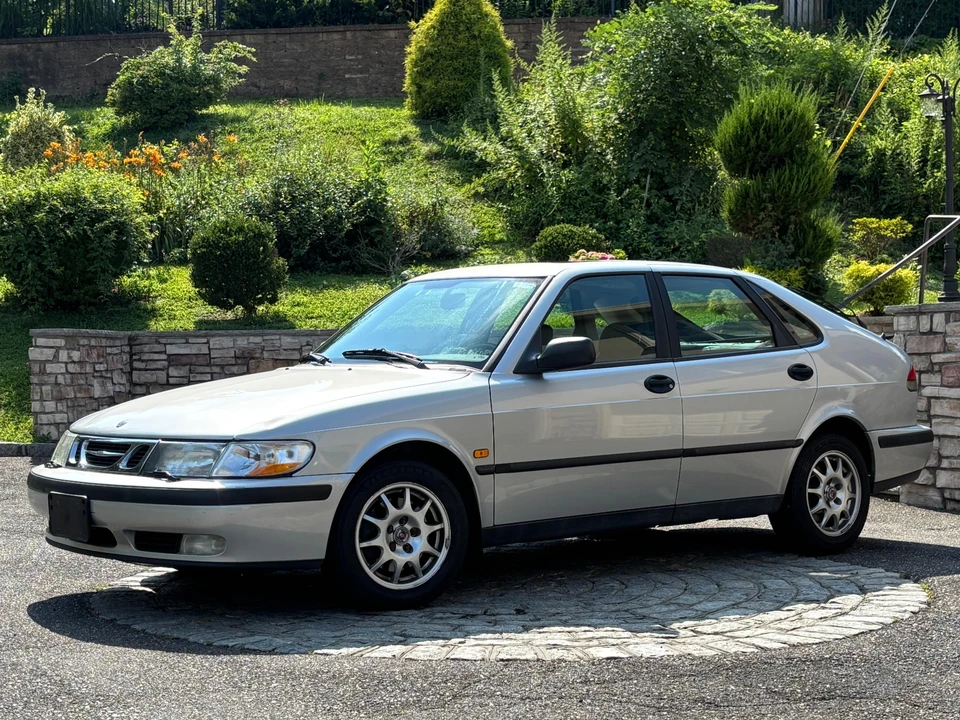 2000 Saab 9-3 1st Gen - Image 8 of 31