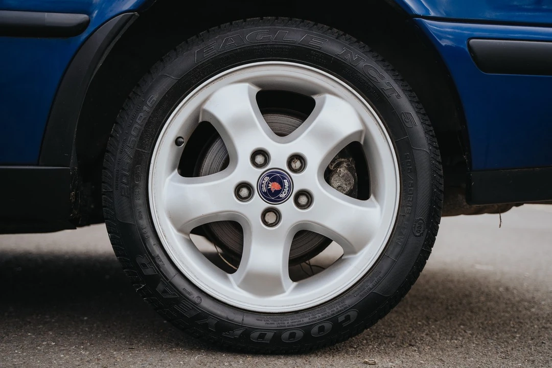 2000 Saab 9-3 1st Gen - Image 24 of 30