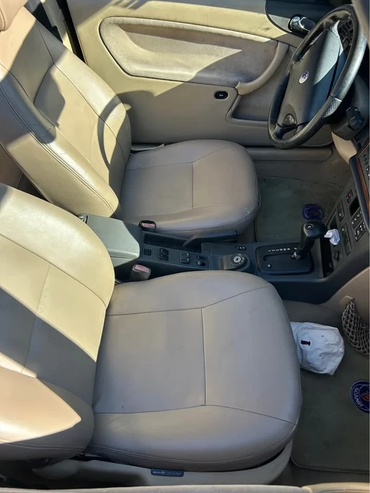 2000 Saab 9-3 1st Gen - Image 5 of 7