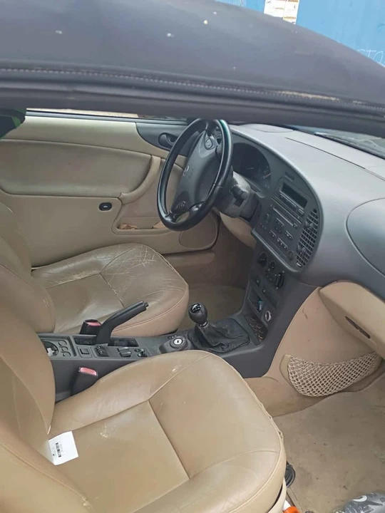 2000 Saab 9-3 1st Gen - Image 2 of 4