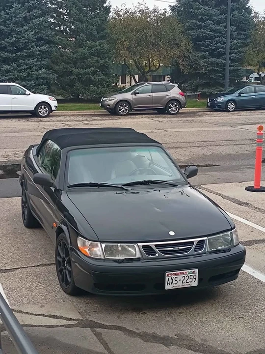 2000 Saab 9-3 1st Gen - Image 4 of 4