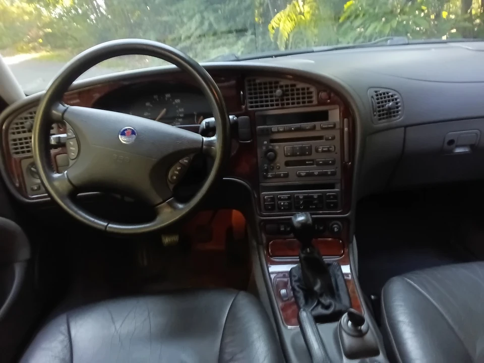 2000 Saab 9-5 1st Gen - Image 25 of 30