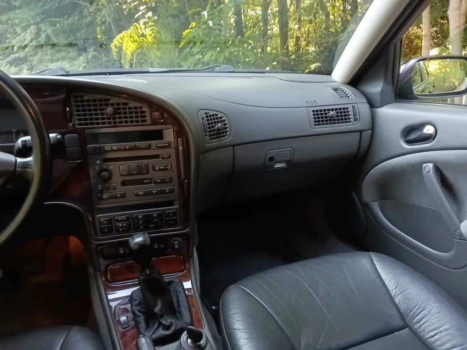 2000 Saab 9-5 1st Gen - Image 26 of 30