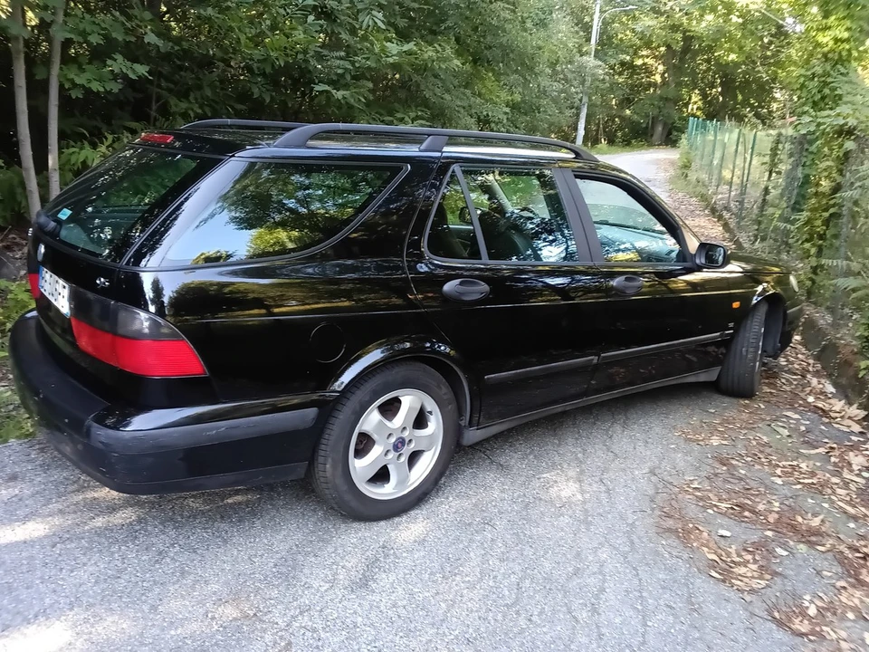 2000 Saab 9-5 1st Gen - Image 7 of 30