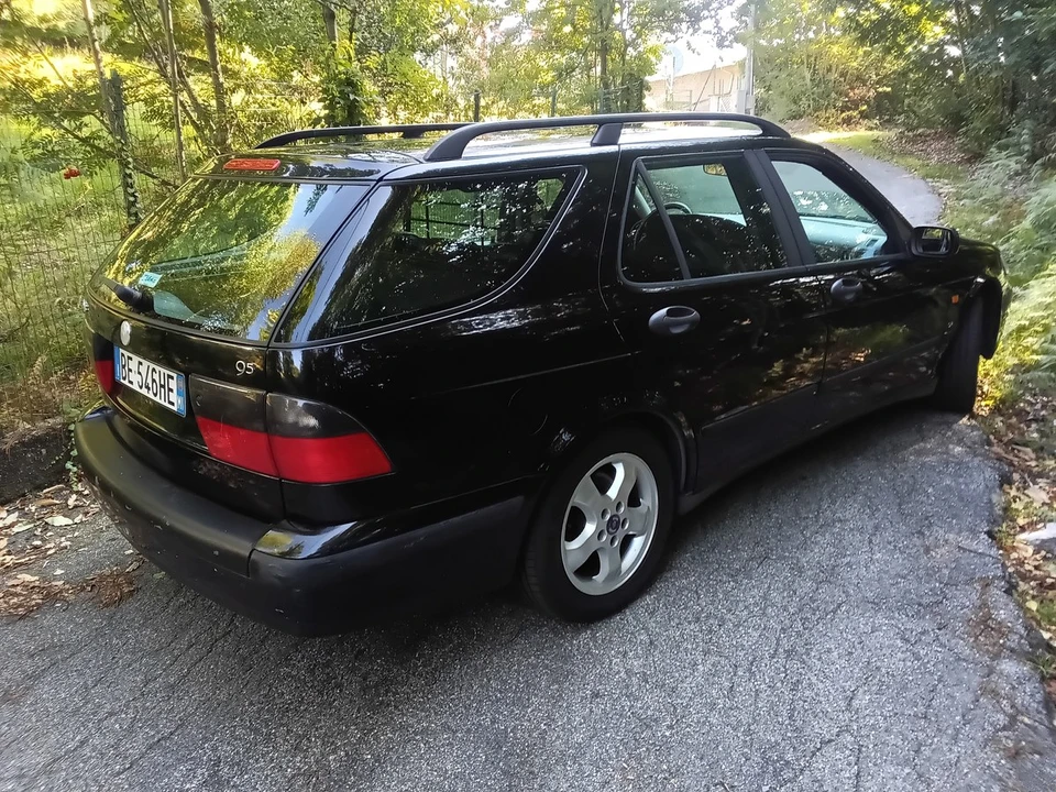 2000 Saab 9-5 1st Gen - Image 4 of 30