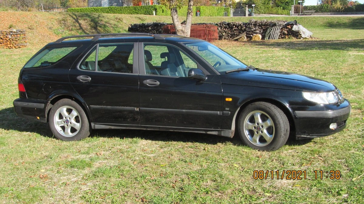 2000 Saab 9-5 1st Gen - Image 9 of 30