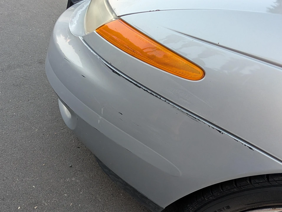 2000 Saturn - Image 29 of 31