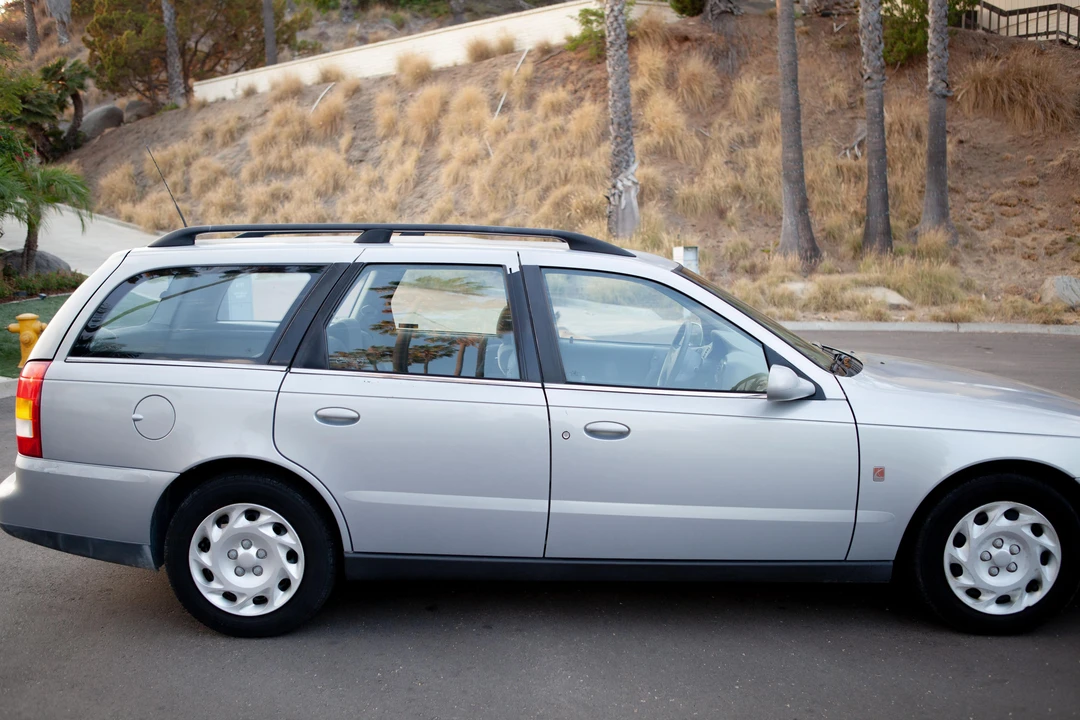 2000 Saturn - Image 26 of 31