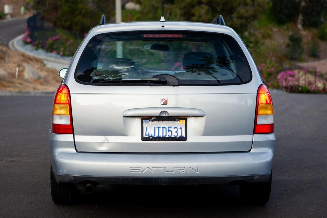 2000 Saturn - Image 5 of 31