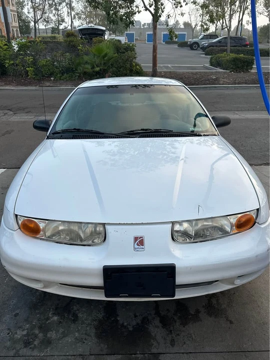 2000 Saturn - Image 4 of 5