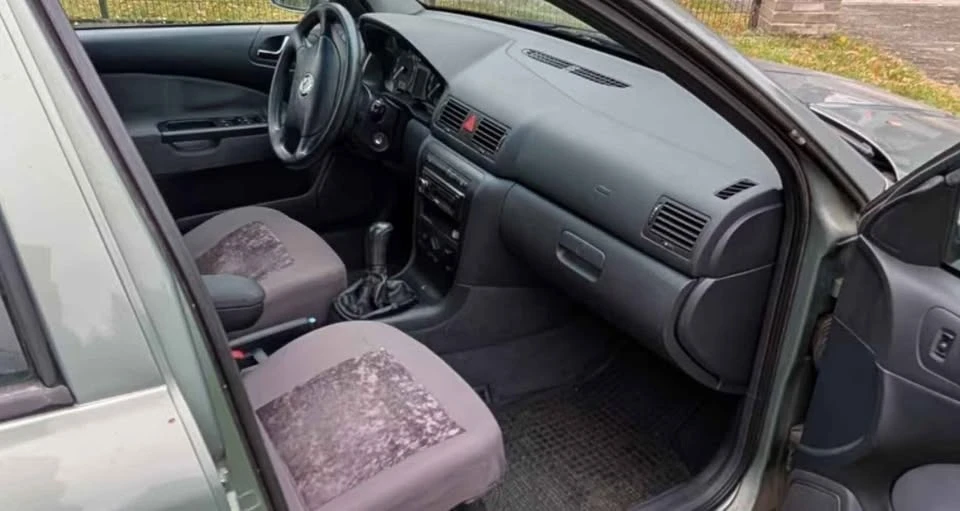 2000 Skoda - Image 5 of 6