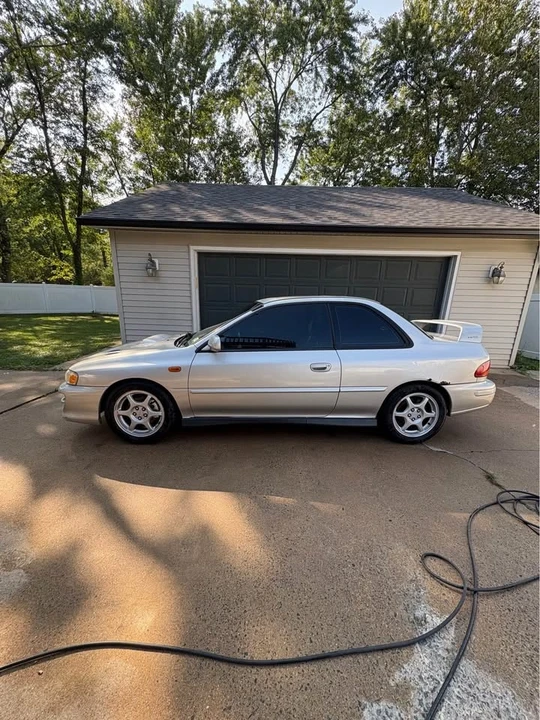 2000 Subaru Impreza 1st Gen - Image 2 of 7