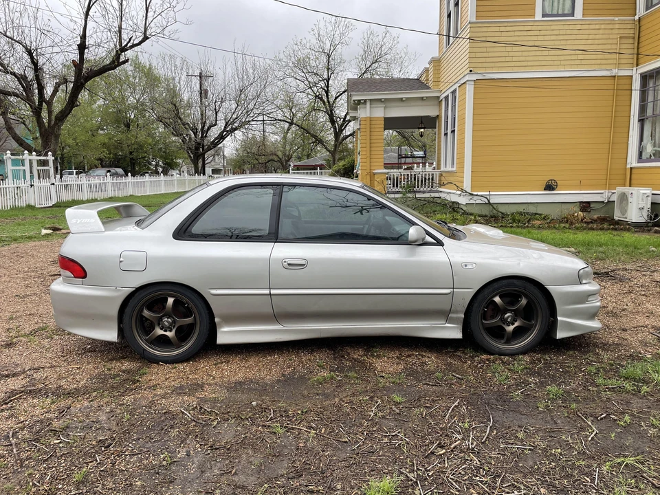 2000 Subaru Impreza 1st Gen - Image 11 of 31