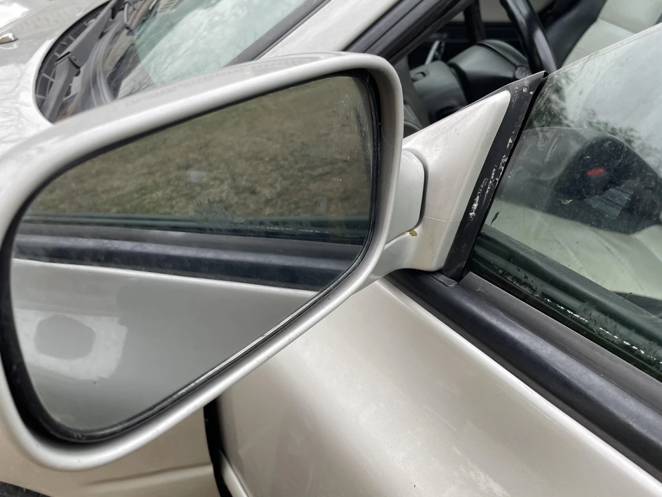 2000 Subaru Impreza 1st Gen - Image 15 of 31