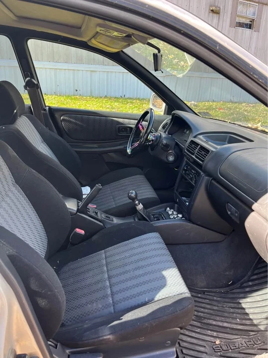 2000 Subaru Impreza 1st Gen - Image 2 of 11