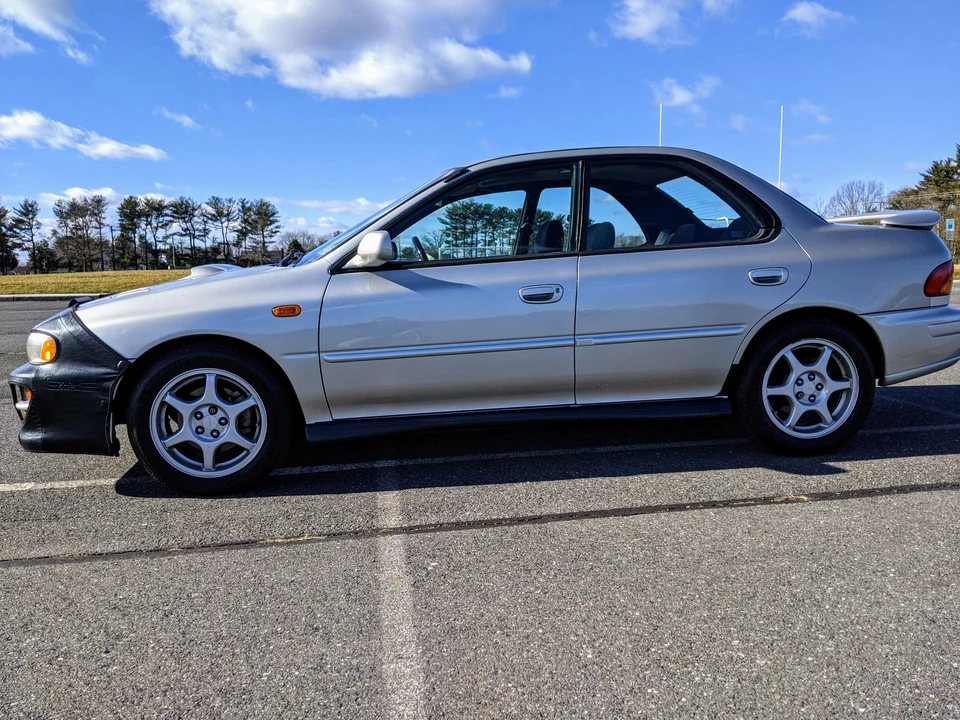 2000 Subaru Impreza 1st Gen - Image 11 of 31
