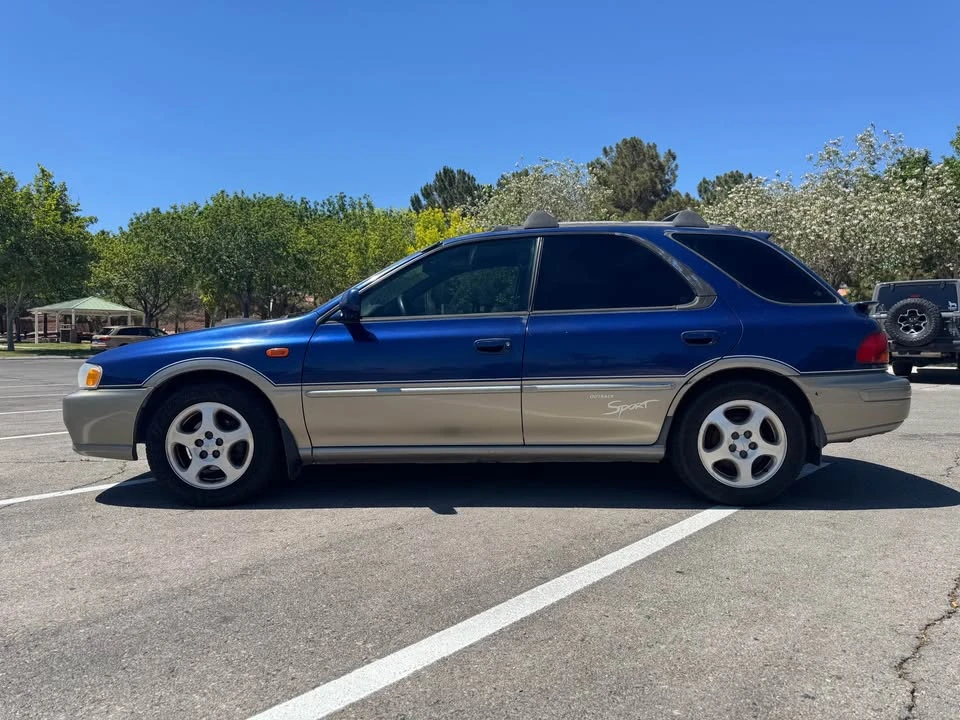 2000 Subaru Impreza 1st Gen - Image 2 of 15
