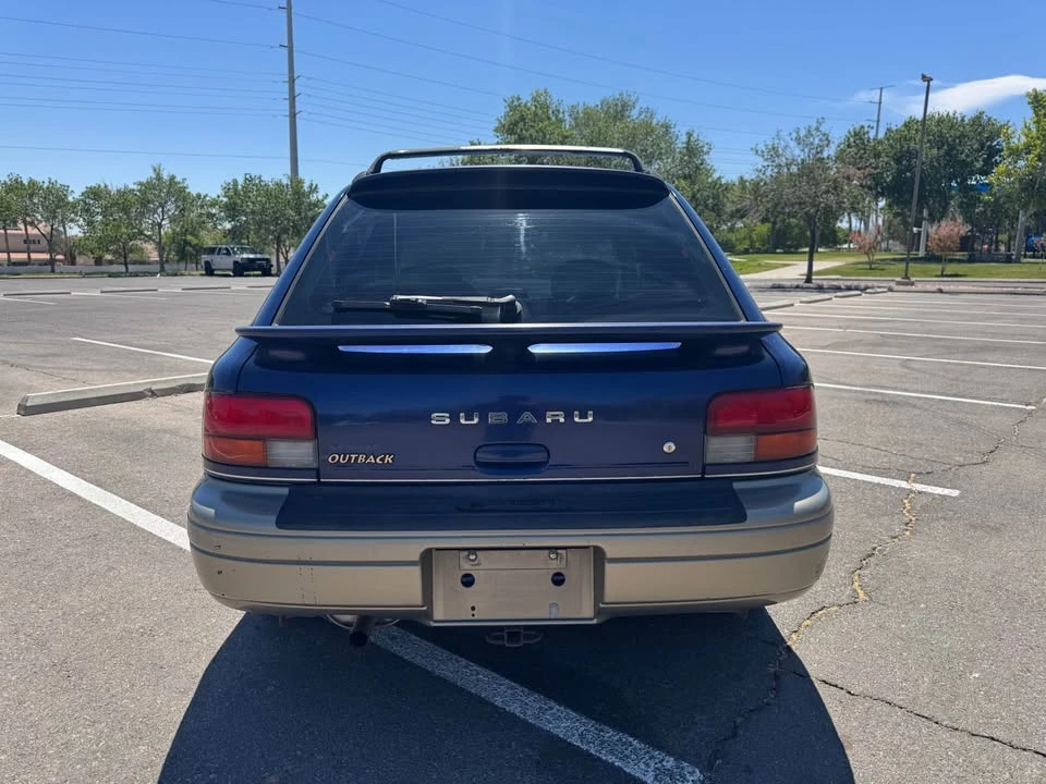 2000 Subaru Impreza 1st Gen - Image 4 of 15