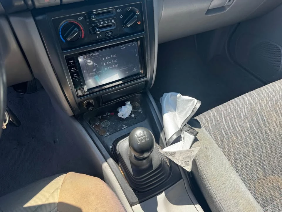 2000 Subaru Impreza 1st Gen - Image 14 of 15