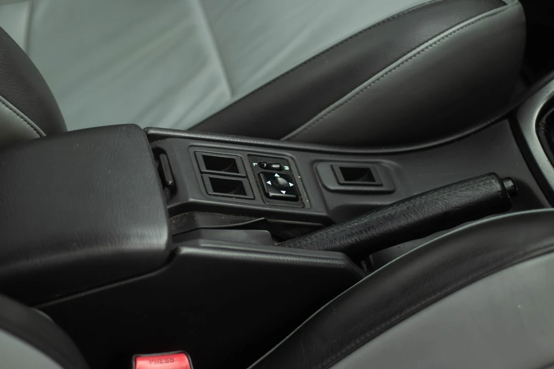 2000 Subaru Impreza WRX 1st Gen - Image 19 of 30