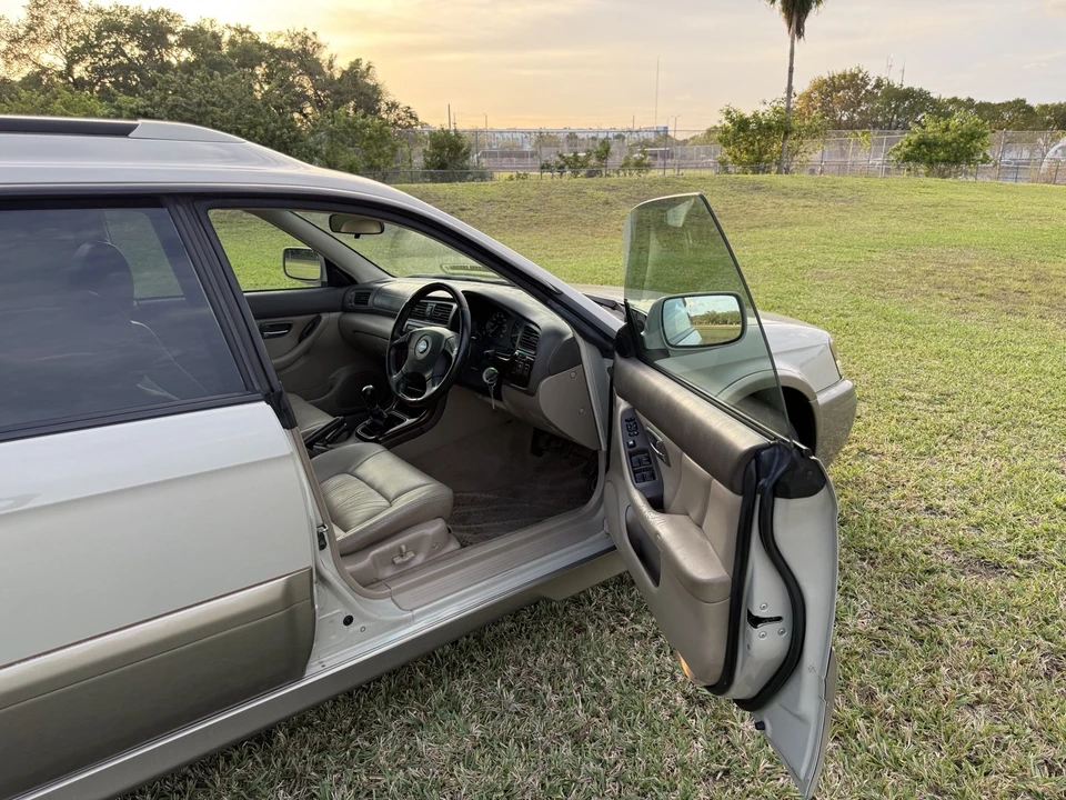 2000 Subaru Legacy 3rd Gen - Image 15 of 30