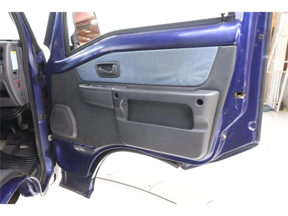 2000 Subaru Sambar 6th Gen - Image 21 of 31