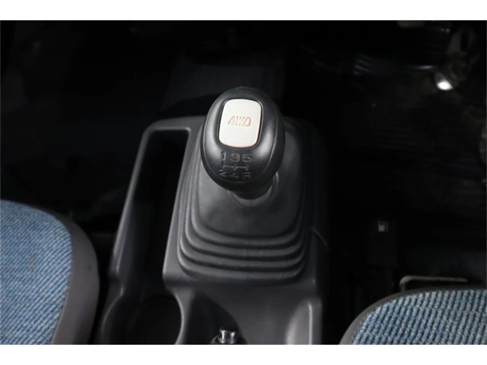 2000 Subaru Sambar 6th Gen - Image 14 of 31