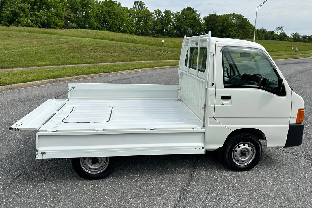 2000 Subaru Sambar 6th Gen - Image 3 of 31