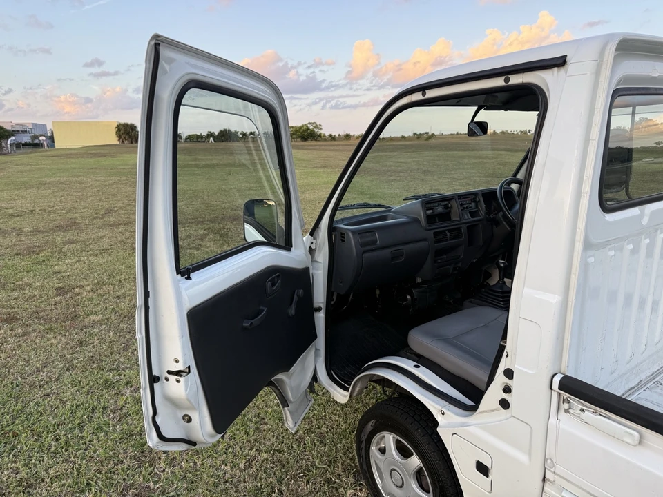 2000 Subaru Sambar 6th Gen - Image 17 of 21