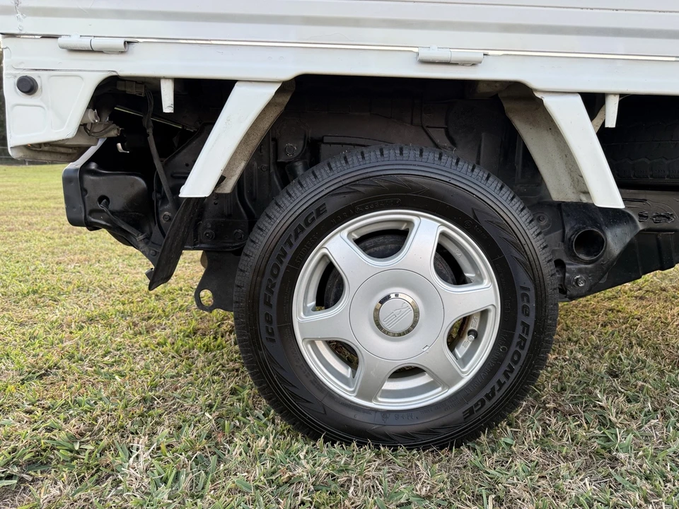 2000 Subaru Sambar 6th Gen - Image 11 of 21