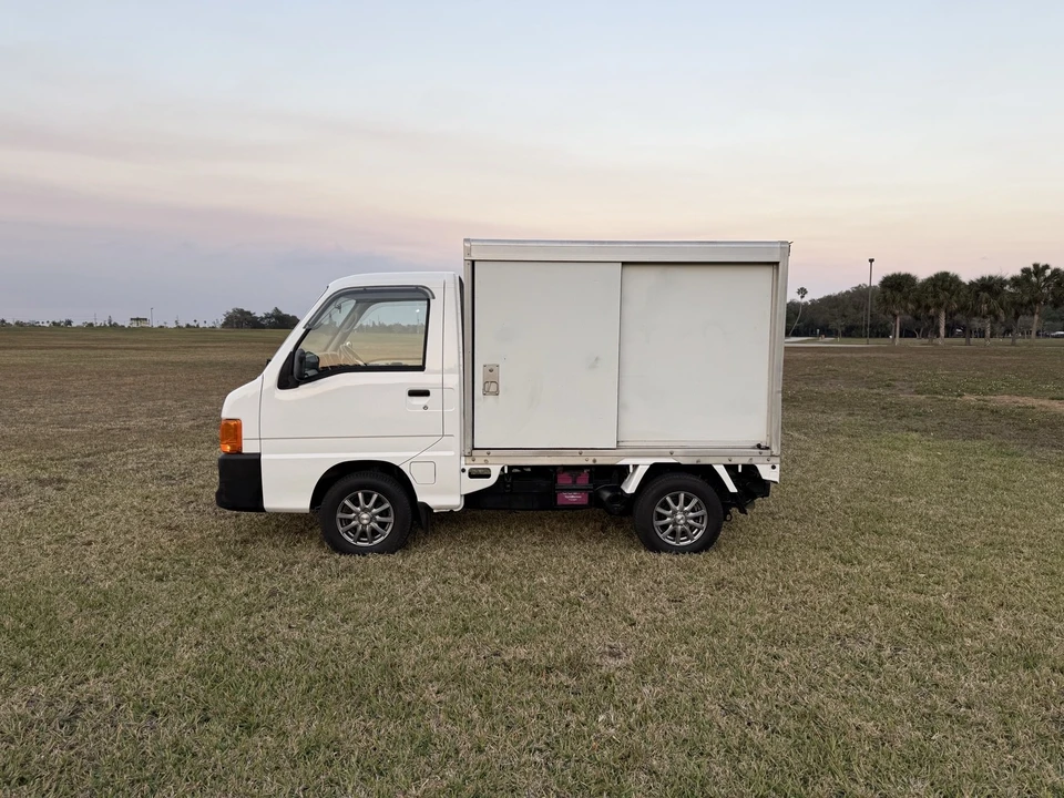 2000 Subaru Sambar 6th Gen - Image 5 of 21