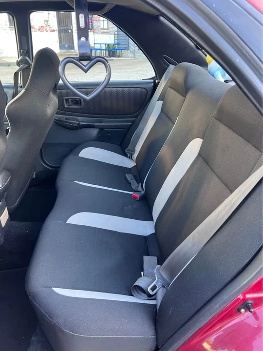 2000 Subaru Impreza 1st Gen - Image 9 of 10