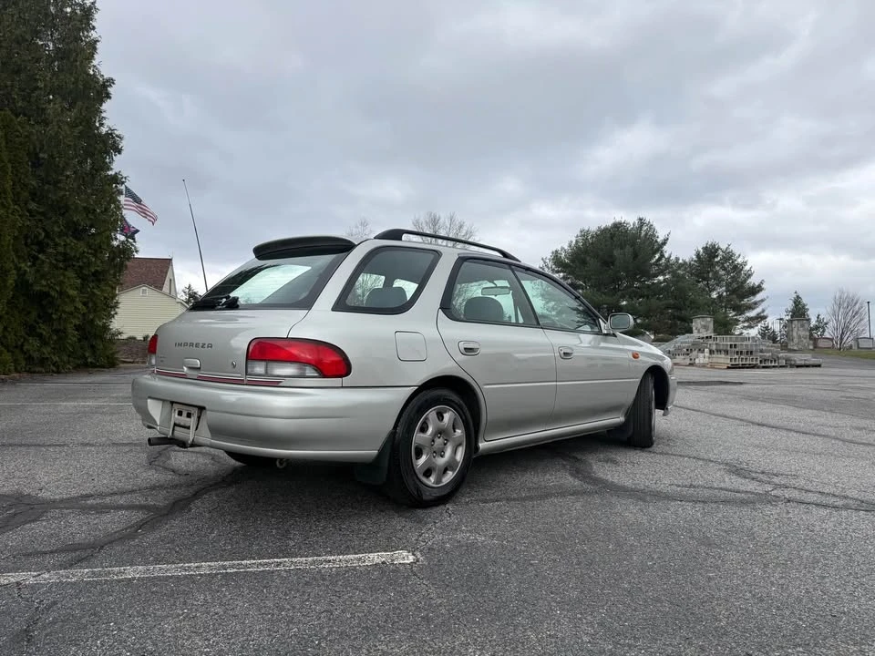 2000 Subaru Impreza 1st Gen - Image 5 of 15