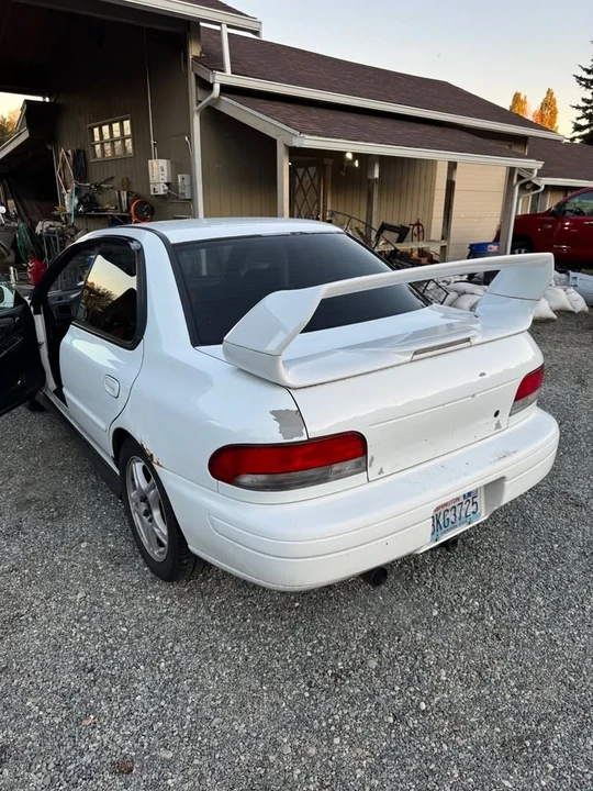 2000 Subaru Impreza 1st Gen - Image 2 of 9
