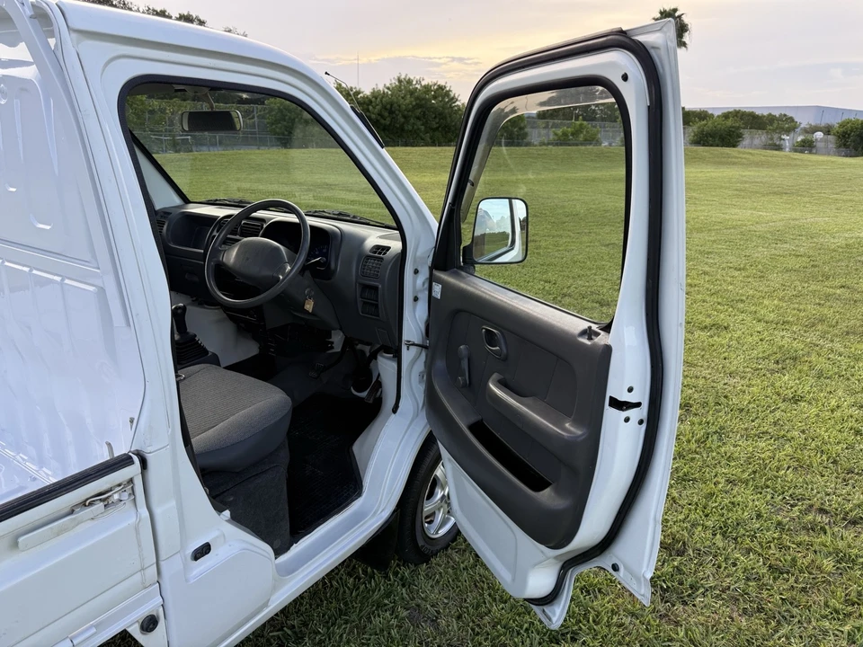 2000 Suzuki Carry & Every 10th Gen - Image 25 of 31