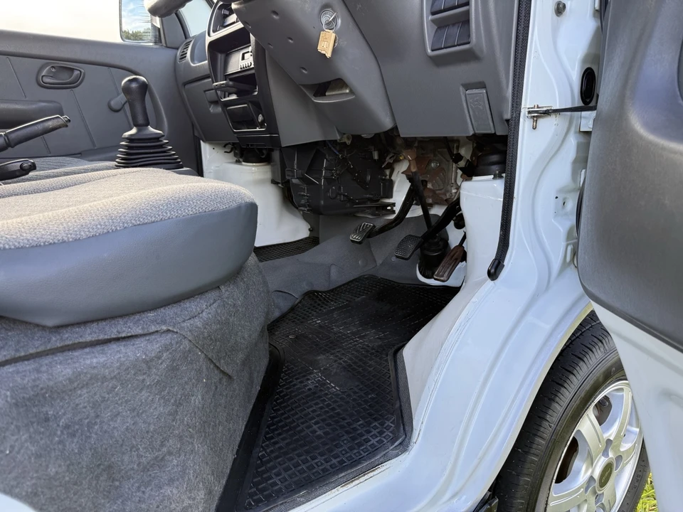 2000 Suzuki Carry & Every 10th Gen - Image 23 of 31