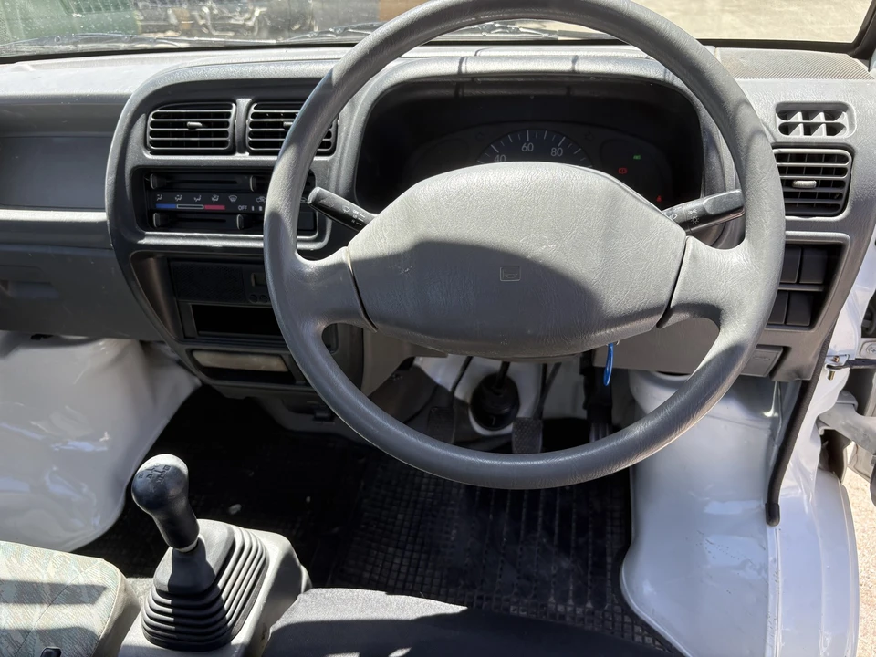 2000 Suzuki Carry & Every 10th Gen - Image 14 of 31