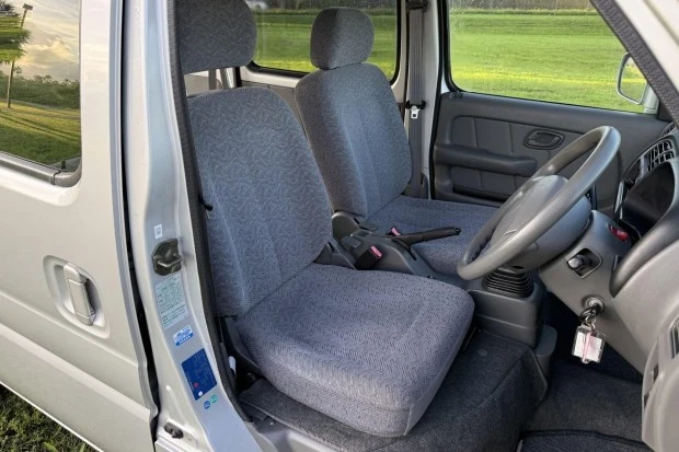 2000 Suzuki Carry & Every 9th Gen - Image 4 of 7