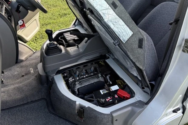 2000 Suzuki Carry & Every 9th Gen - Image 6 of 7