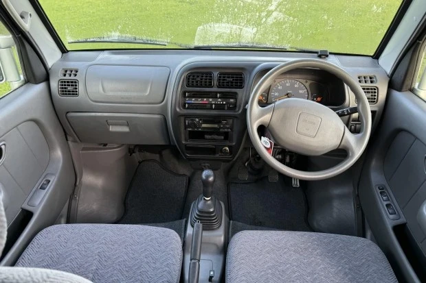 2000 Suzuki Carry & Every 9th Gen - Image 5 of 7
