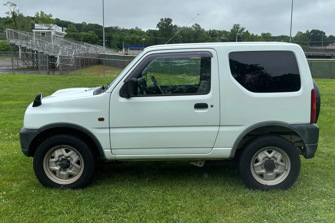2000 Suzuki Jimny 3rd Gen - Image 3 of 31