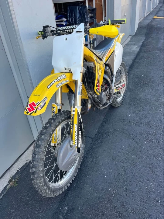 2000 Suzuki TM & RM - Image 2 of 10