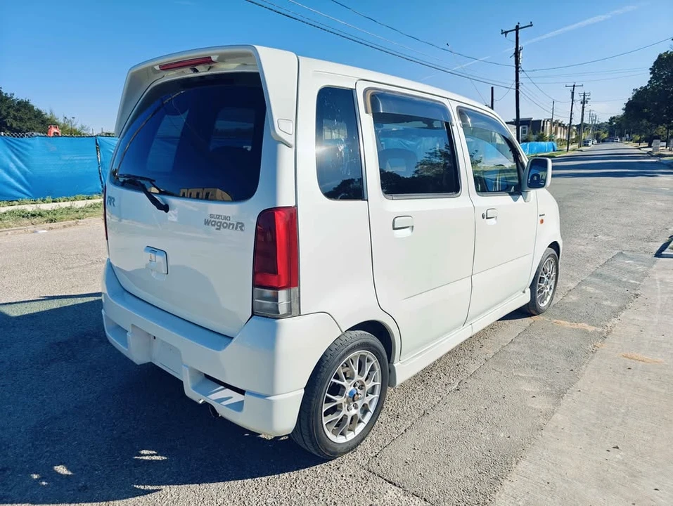 2000 Suzuki Wagon R 2nd Gen - Image 3 of 11