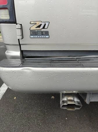 2000 Chevrolet Tahoe 2nd Gen - Image 4 of 12