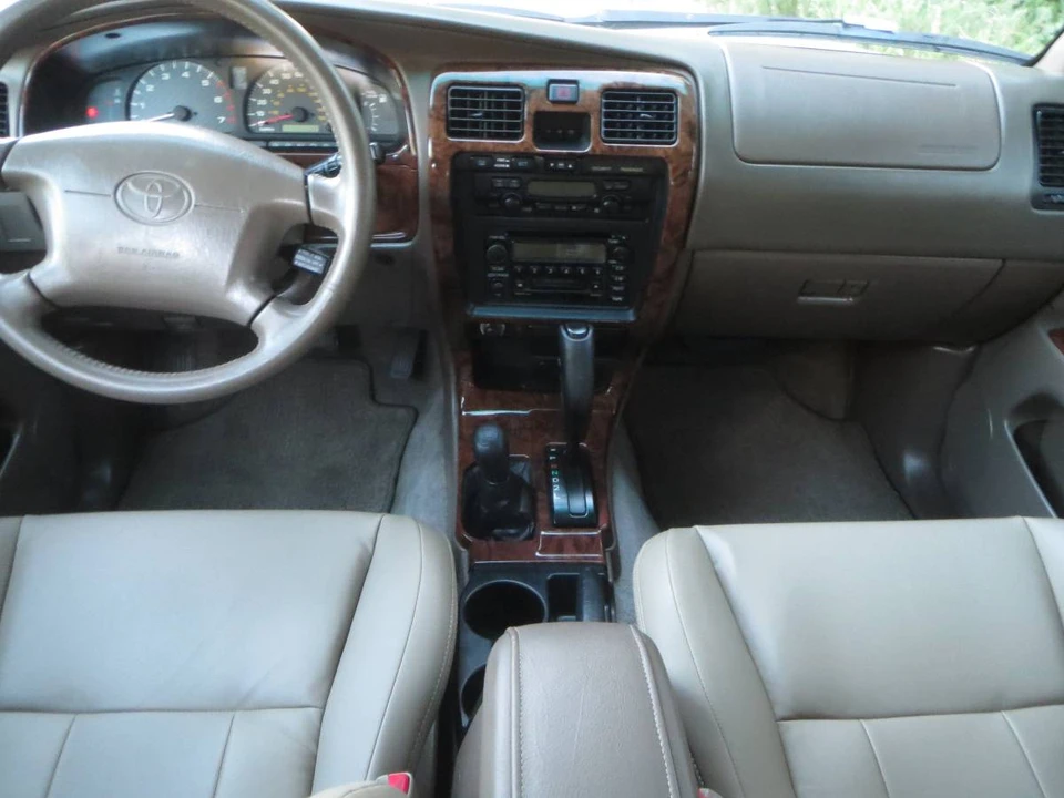 2000 Toyota 4Runner 3rd Gen - Image 8 of 18