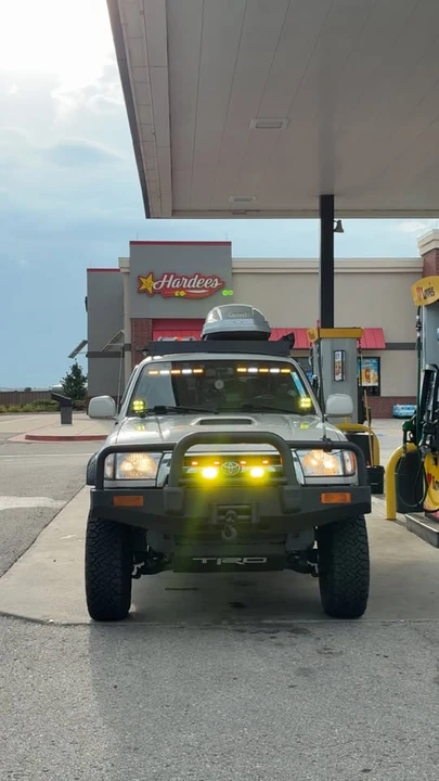 2000 Toyota 4Runner 3rd Gen - Image 2 of 20