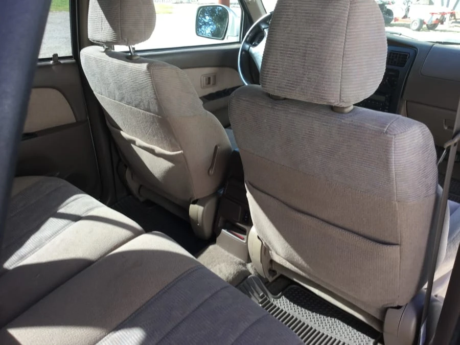 2000 Toyota 4Runner 3rd Gen - Image 5 of 12