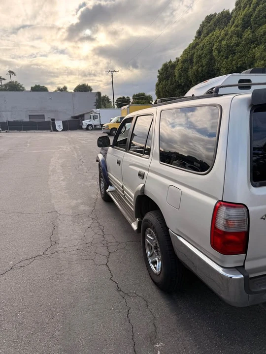 2000 Toyota 4Runner 3rd Gen - Image 4 of 12