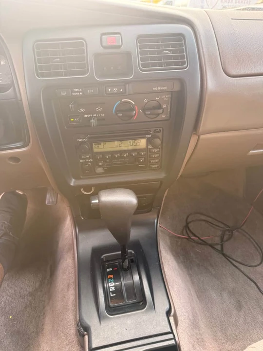 2000 Toyota 4Runner 3rd Gen - Image 10 of 12