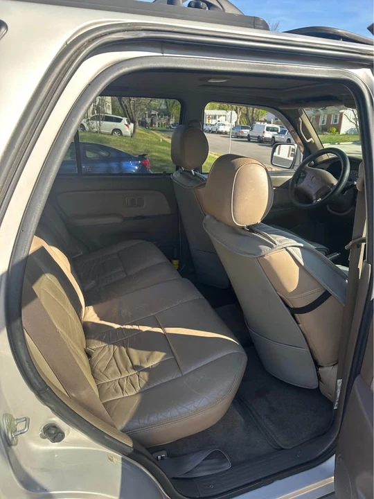 2000 Toyota 4Runner 3rd Gen - Image 11 of 13